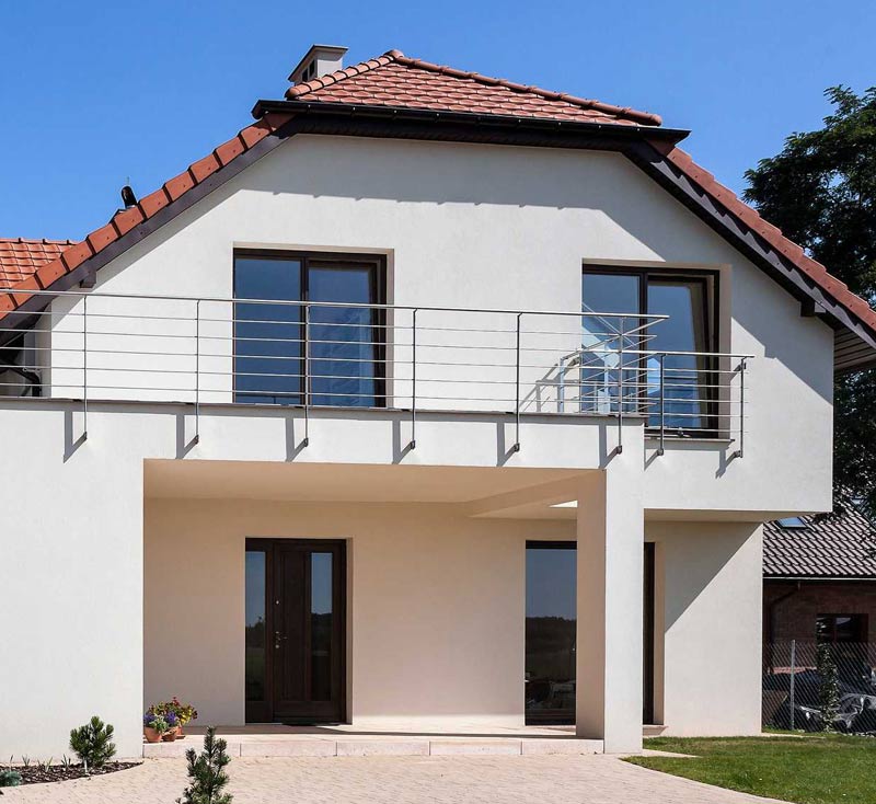 TOIT-TU-RENOVE-21 Artisan couvreur en Bourgogne en Côte-d’Or (21). Installation et rénovation de toiture et faîtage, Dépannage urgent de votre toiture ! Pose de fenêtre de toit VELUX®. Travaux de zinguerie : gouttières, pose de solin, bandes de rive, noues, descentes d’eaux pluviales, abergements de cheminées … Etanchéité toit plat terrasse. Nettoyage et démoussage toiture. Le traitement résine hydrofuge toiture. Traitement de charpente en bois contre les insectes et champignons. Nettoyage et traitementanti mousse par pulvérisation façade. Ravalement peinture façadeboiserie et ferronnerie. Nettoyage des extérieurs :Allée, dallage, muret, terrasse …Zone d’intervention :En Bourgogne en Côte-d’Or (21). TOIT TU RENOVE 21  - Toit tu renov 21 